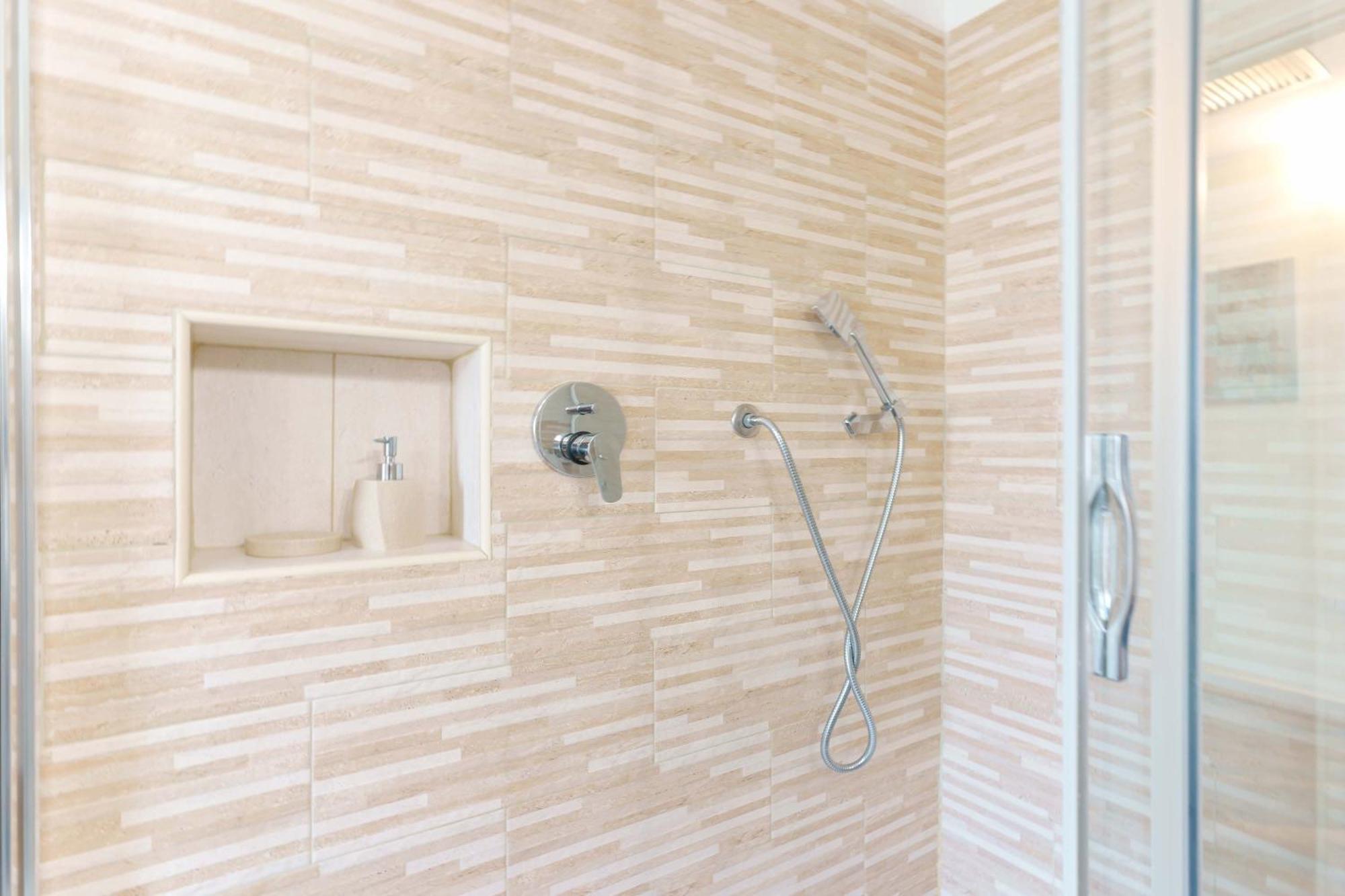 Exclusive Use Swimming Pool Available From June To September Cagliari Kültér fotó